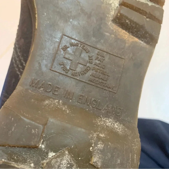 Dr. Martens Vintage Made In England Air Wair Brown Lace Up Shoes - Picture 9 of 16